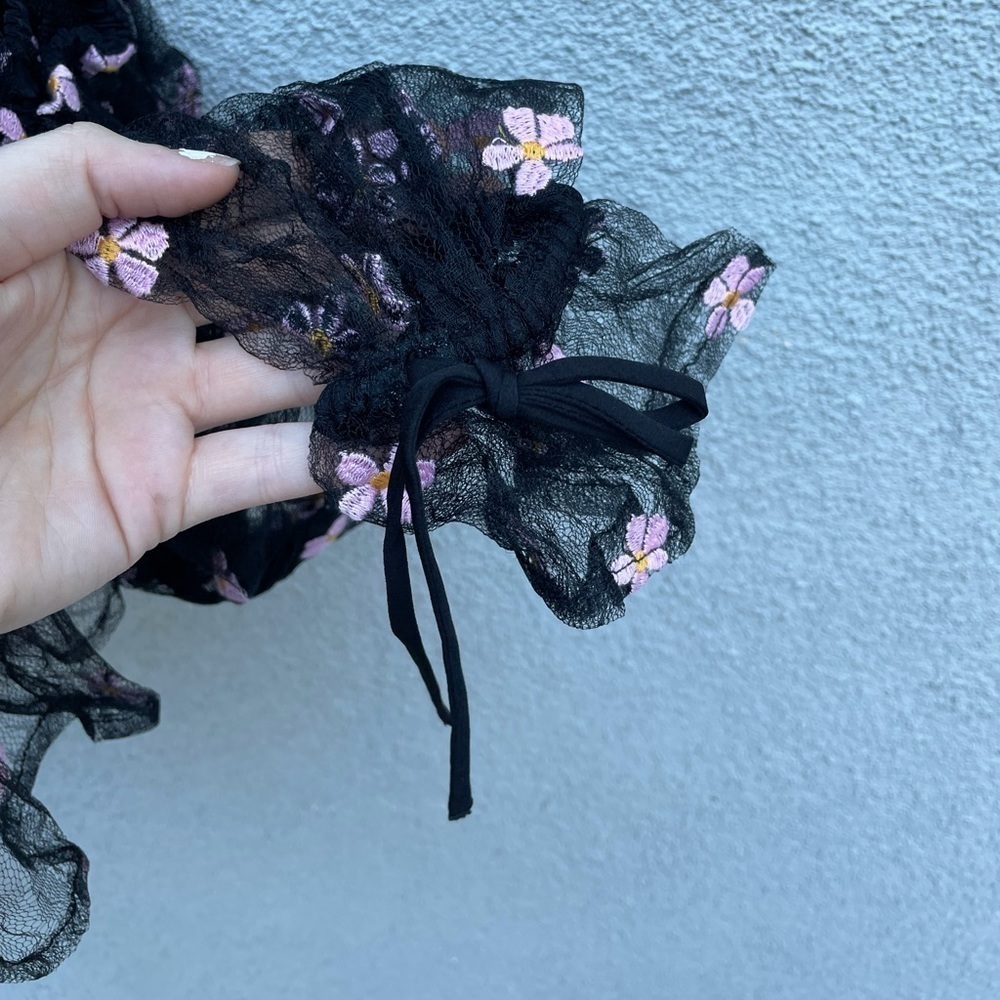 Lovers + Friends Juliana Floral Mesh Crop Top - Picture 6 of 12